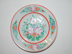 Hollóházi - hand-painted wall plate with a folk motif