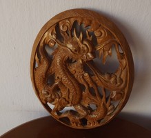 Kínai sárkány fafaragás-falikép