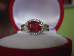 Fenséges, arisztokratikus gyűrű természetes vérvörös rubin köves 925