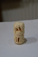 Kínai csont figura