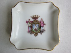 Címeres Zsolnay porcelán tálka