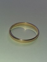 Jelzett arany karikagyűrű