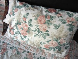 Álomszép barackvirág színű rózsás steppelt ágytakaró + 2 db párnahuzat 
