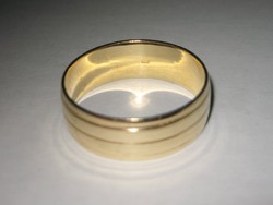 Arany karika gyűrű karikagyűrű - fémjelzett 14 K sárga arany 6.3 gramm