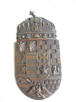 Magyar címer fémből