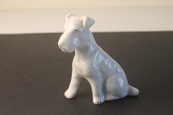 Fehér-fekete porcelán kutya szobor