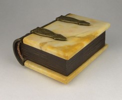 0R149 Régi könyv alakú kártyadoboz márvány cigis