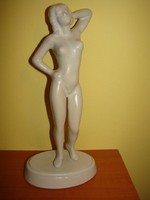 Női szobor, akt . 30 cm. magas.