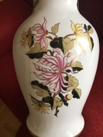 Különleges dekor, dúsan aranyozott, nagy méretű Hollóházi váza