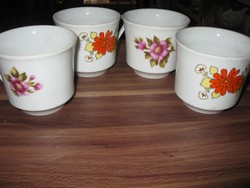 NDK Kahla virágmintás porcelán bögrék (4db., egyben)