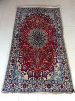 Gyönyörű iráni nain szőnyeg