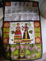 Borgazdasági Vállalatok Pincegazdaságok textil fali naptár 1976