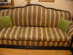 Háromszemélyes kanapé ágygépes