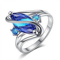 925-s ezüst gyűrű, kék akvamarin kővel