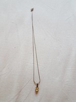 Egyszerű, letisztult olivin /peridot/ köves szív medálos ezüst nyaklánc 