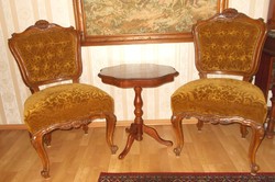 Barokk garnitúra.Asztal,2 szék.