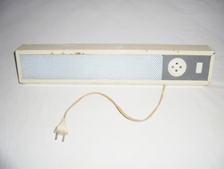 Retro fürdőszobai konyhai fali lámpa, konnektorral egybeépítve - 2 db E14 izzó - 1970-es évekből