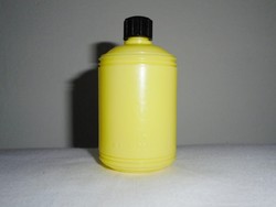 Retro WU 2 hajmosóolaj sampon műanyag flakon domború felirat - KHV gyártó - 1970-es évekből