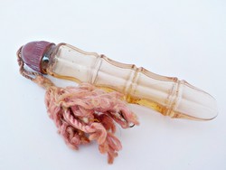 Antik parfümös üvegcse bakelit kupakkal