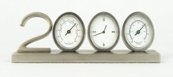 0R570 Millenniumra készült óra hőmérő 2000