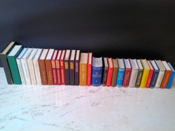 Mini könyv gyűjtemény (30 db)