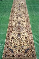 Eredeti iráni Nain szőnyeg selyem kontúrral