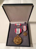 Eredeti USA - amerikai kitüntetés Defense Meritorious Service Medal Díszdobozban