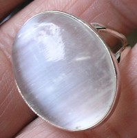 925 ezüst gyűrű, 18,5/58 mm szelenittel
