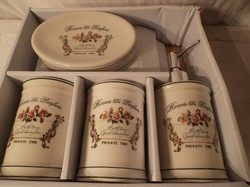 5 darabos Vintage porcelán fürdőszoba szett