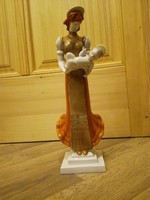 Nagy Herendi porcelán Madonna a gyermekével figura 