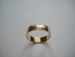 Férfi 14 k-os karikagyűrű