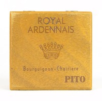 0T156 Régi belga Royal Ardennais kisméretű fadoboz