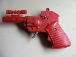 retro szalagpatronos műanyag játék pisztoly