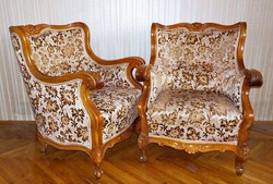 Faragott barokk fotel párban 
