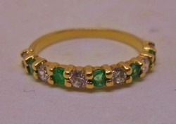 Szépséges antik smaragd,fehér zafír 18kt aranygyűrű akció!!