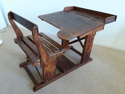 Antik régi gyerek iskolapad íróasztal