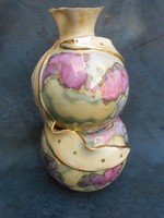 Segesdi Bori (1962-)Egyedi porcelán váza.