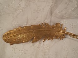 Karácsonyfadísz - Toll - NAGY - sárgaréz lemez - gyöngyfűzött akasztó 32 cm toll 23 x 5, 5 cm