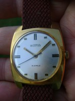 Beautiful condition, rare wostok art deco gold plated Russian watch with 16 stones