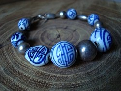 Régi kínai tradicionális ezüst és porcelán karkötő