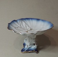 Lepke motívumos kis talpas porcelán  kínáló