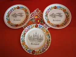 3 db Eredeti Kalocsai porcelán falitál, fali tányér, Budapest nevezetességeivel 19 cm átmérő