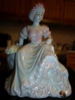 Porcelán hercegnő baba szobor