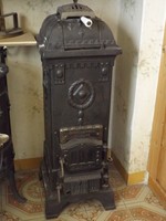Hungarian veteran drip wm stove cast iron beautiful complete collectible piece iron stove