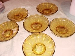 Borostyán antik tányér 6 darab