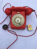 Régi Retro Piros Tárcsás Magyar Posta mechanikai művek telefon