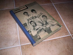 For football fans, relic 1976-1977