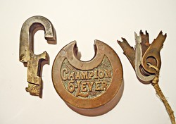 Champion 6 lever antik lakat