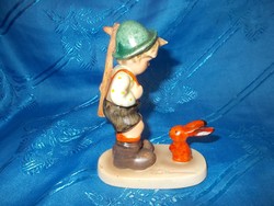 Régi jelzésű hummel vadász fiúcska figura nyuszival 1935-49
