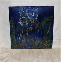 Lemezre festett Bagoly  kép  jelzett 35 X 35 cm